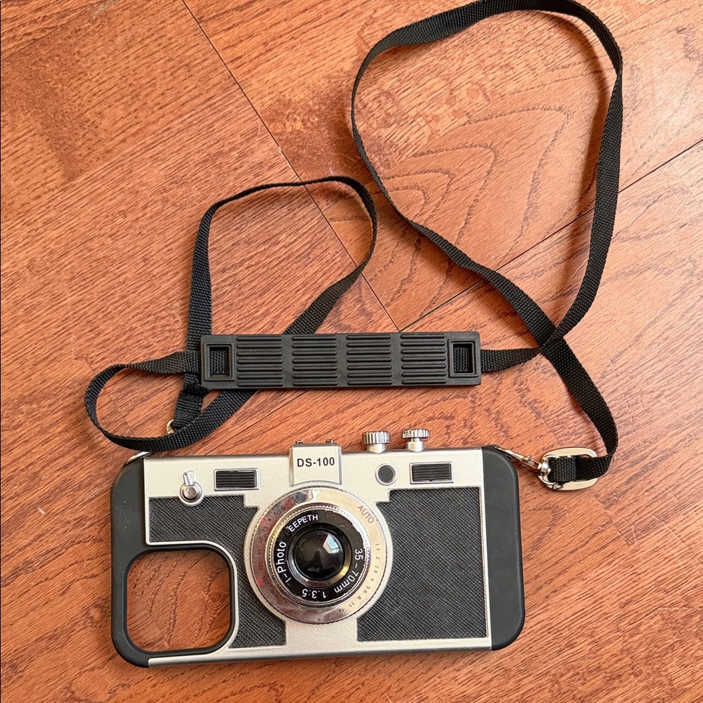 Retro Style Camera Phone Case - Black and Silver